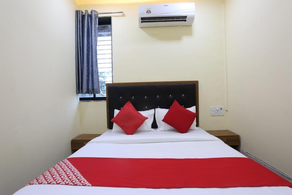 Hotel Crown Goregaon Mumbai — Photos 2